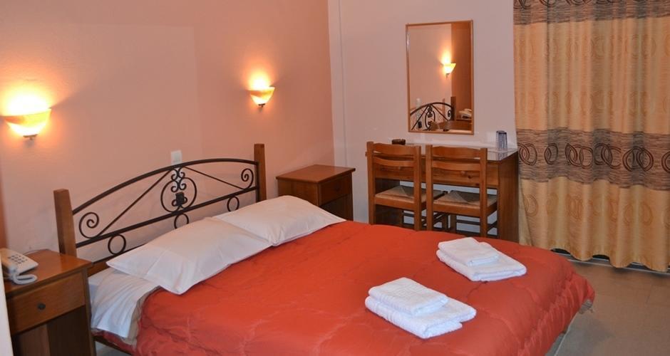 Anixis Hotel Loutra Ipatis Chambre photo